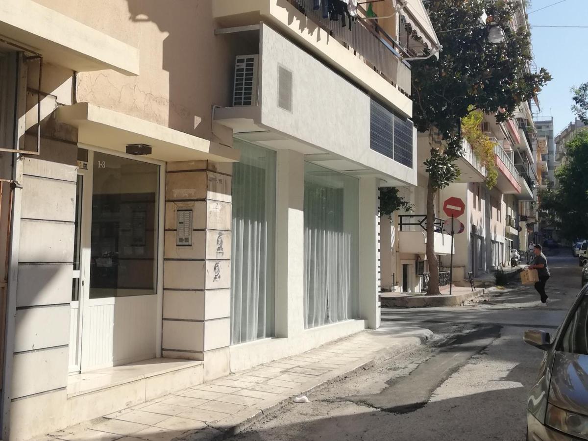 Central Patras Exterior foto